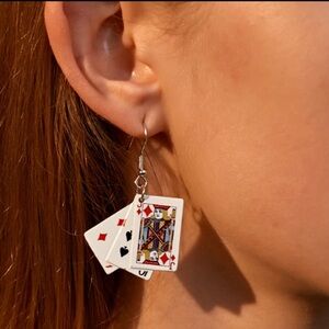 💋NWT Playing Card Dangle Earrings